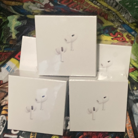 2 Apple AirPod pros 2nd gen